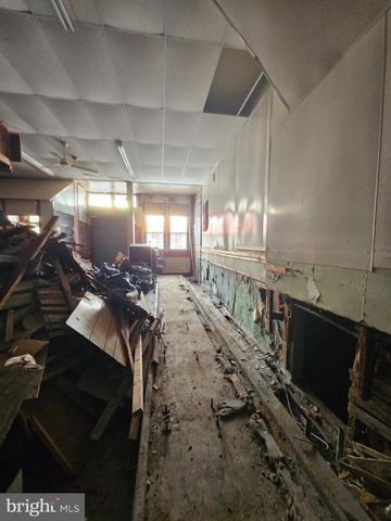 647 S 60TH ST, Philadelphia, PA 19143