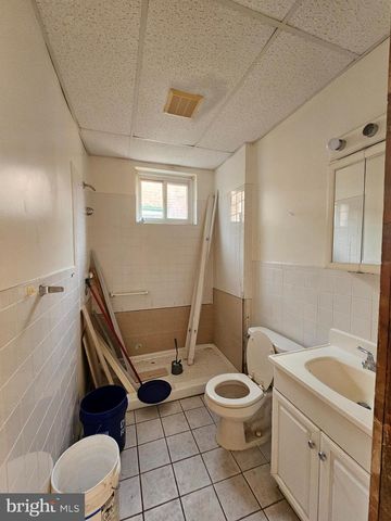 647 S 60TH ST, Philadelphia, PA 19143