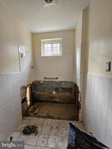 647 S 60TH ST, Philadelphia, PA 19143