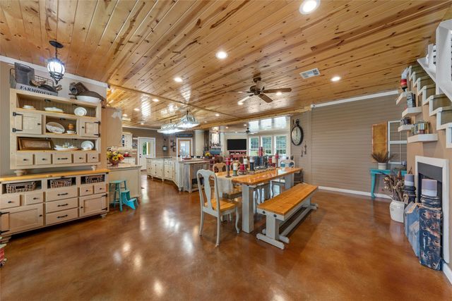 655 Texas 236 Highway, Moody, TX 76557