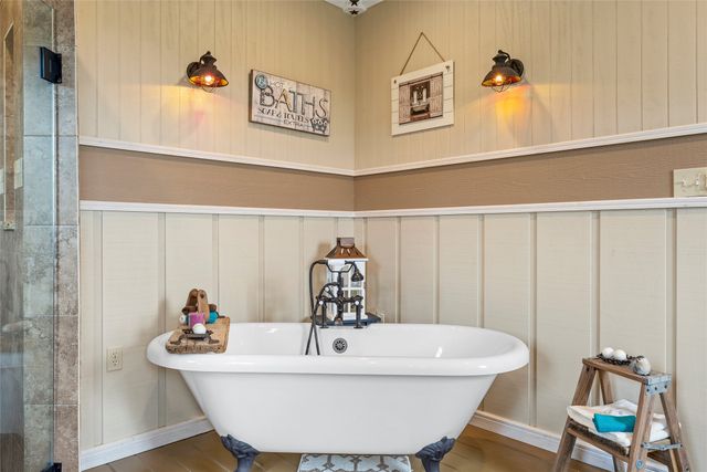 655 Texas 236 Highway, Moody, TX 76557