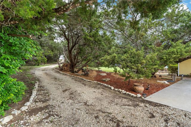 655 Texas 236 Highway, Moody, TX 76557