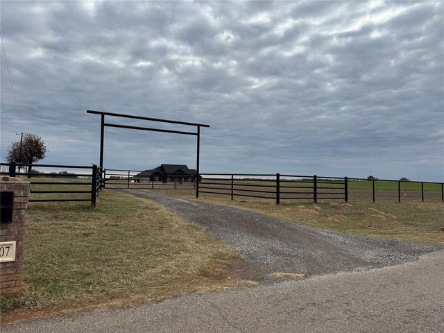 15507 N 2980 Road, Crescent, OK 73028