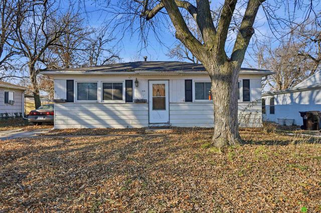 1231 N 54th Street, Lincoln, NE 68504