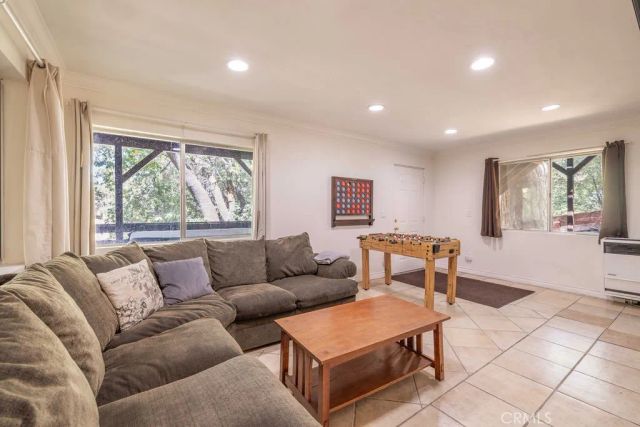 42598 Alta Vista Avenue, Big Bear Lake, CA 92315