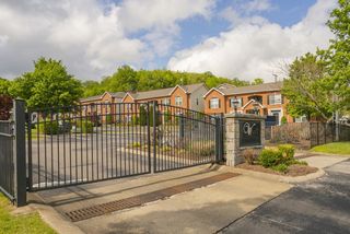 6952 Highway 70 S Apt 126, Nashville, TN 37221