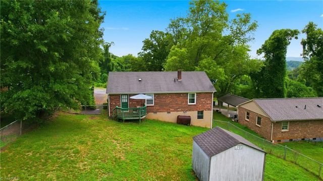 3020 Pearson Street, North Wilkesboro, NC 28659