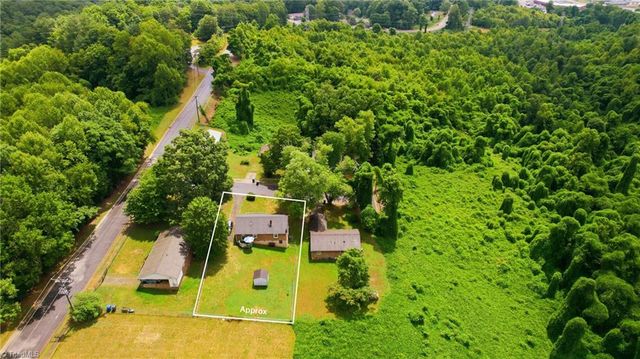 3020 Pearson Street, North Wilkesboro, NC 28659