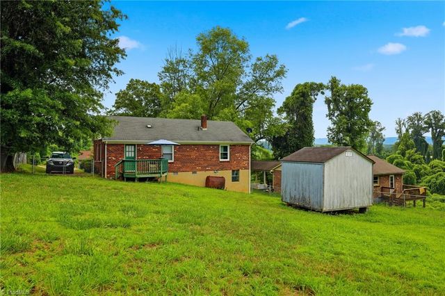 3020 Pearson Street, North Wilkesboro, NC 28659