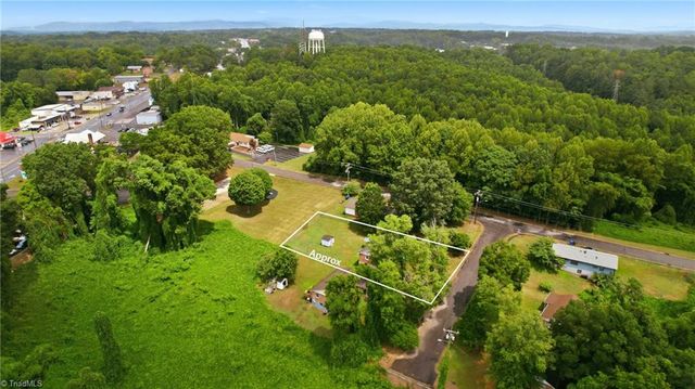 3020 Pearson Street, North Wilkesboro, NC 28659