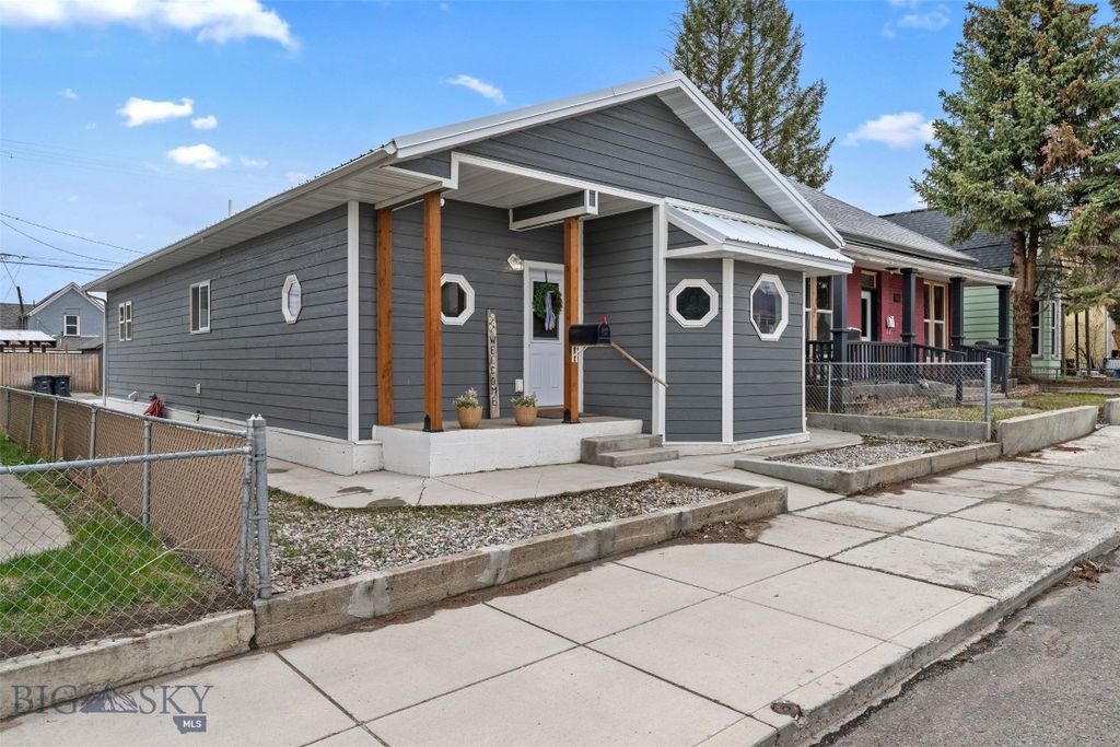 1256 E 2nd Street, Butte, MT 59701 photo 2