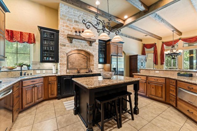 28422 Quiet Way, Magnolia, TX 77355