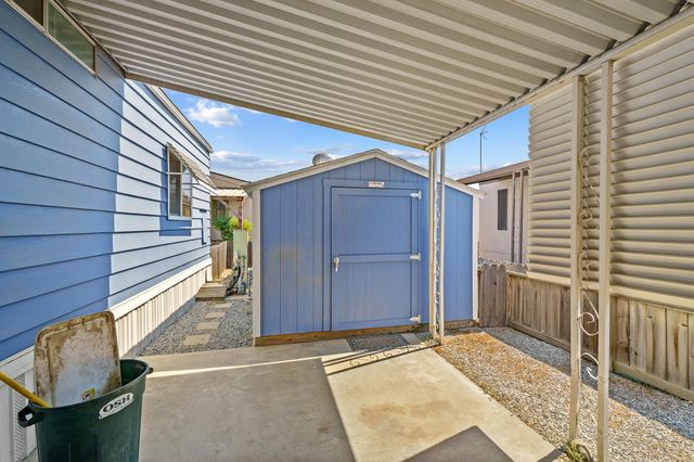 2627 W Midvalley Avenue #104, Visalia, CA 93277