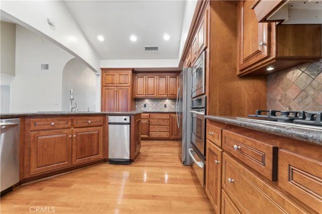 24302 Vista Ridge, Valencia, CA 91355
