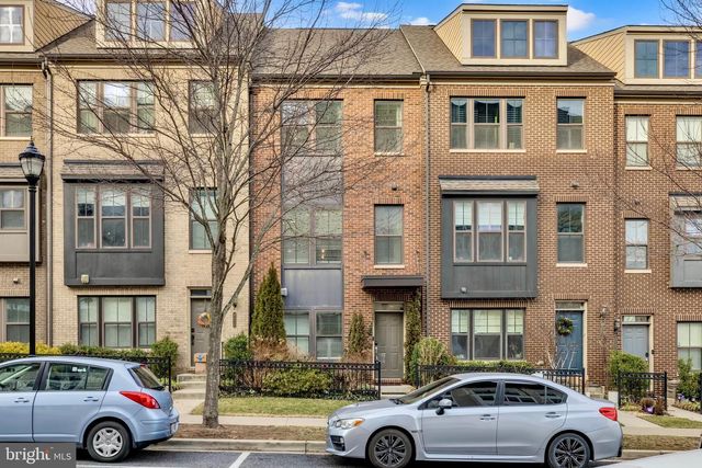 4638 WOODBERRY ST, Riverdale, MD 20737