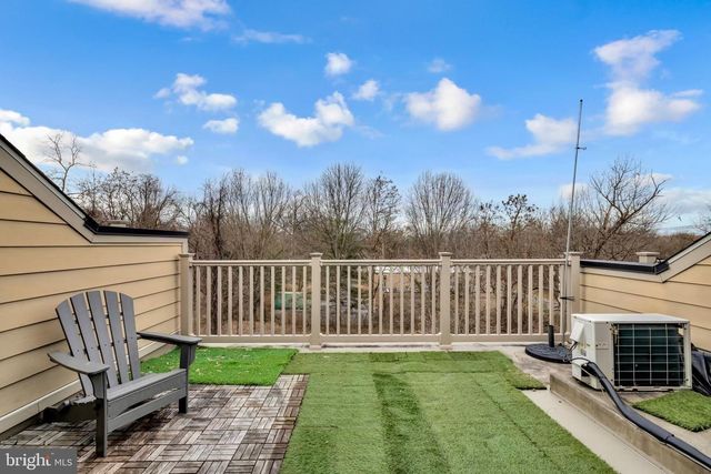 4638 WOODBERRY ST, Riverdale, MD 20737