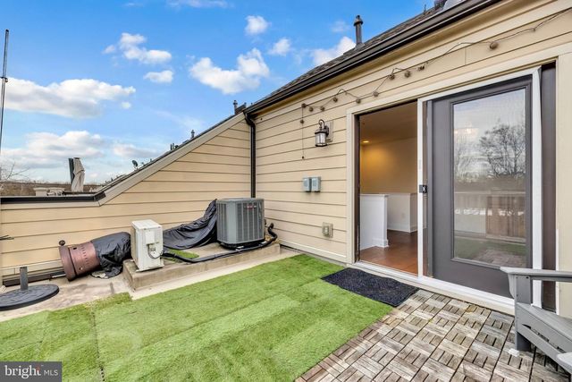 4638 WOODBERRY ST, Riverdale, MD 20737