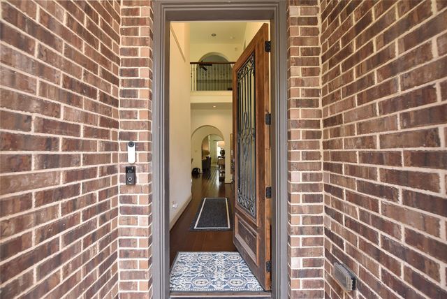 13117 Stoneleigh Terrace Drive, Houston, TX 77077