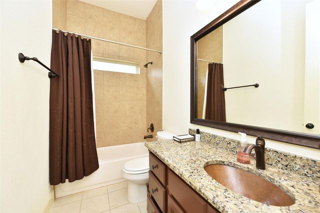 13117 Stoneleigh Terrace Drive, Houston, TX 77077