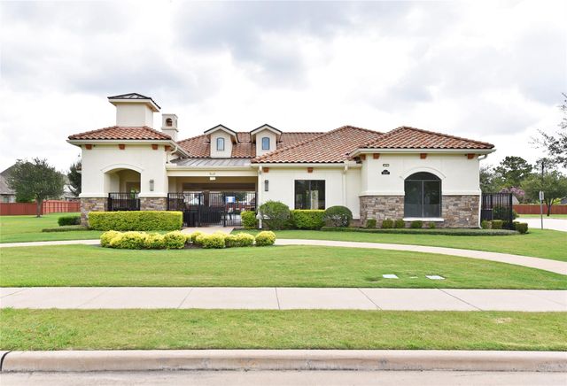 13117 Stoneleigh Terrace Drive, Houston, TX 77077