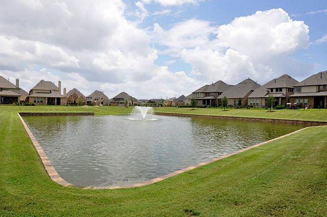13117 Stoneleigh Terrace Drive, Houston, TX 77077