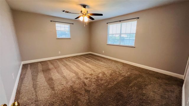 7301 Fishtrap Road, Cross Roads, TX 76227