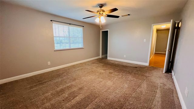 7301 Fishtrap Road, Cross Roads, TX 76227