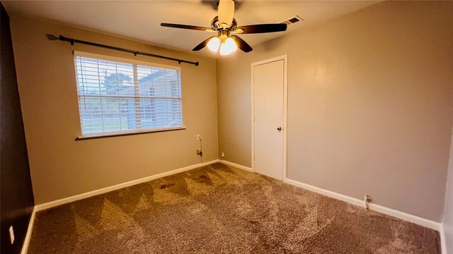 7301 Fishtrap Road, Cross Roads, TX 76227