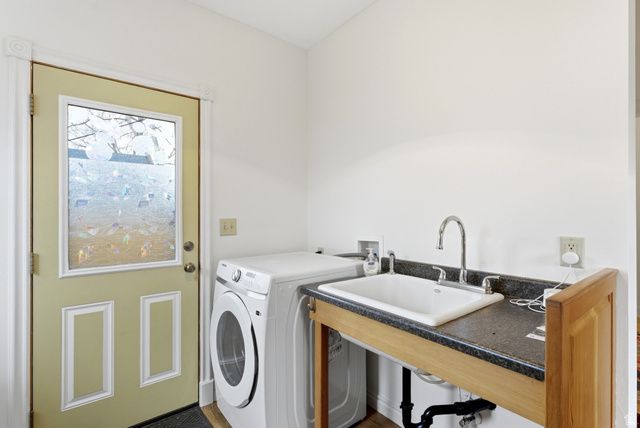 1410 S 300 E, Salt Lake City, UT 84115