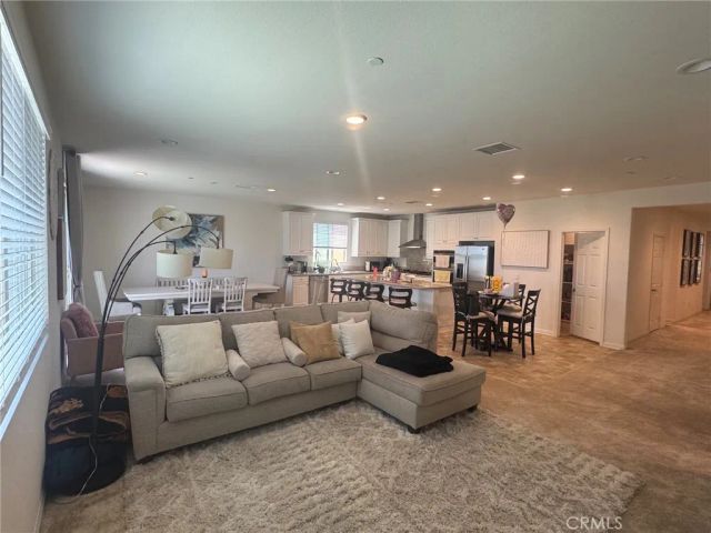 9509 Venetian, Jurupa Valley, CA 92509