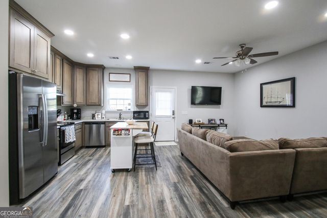 11769 Henry Street, Claxton, GA 30417