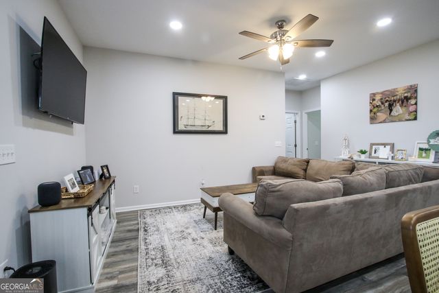 11769 Henry Street, Claxton, GA 30417
