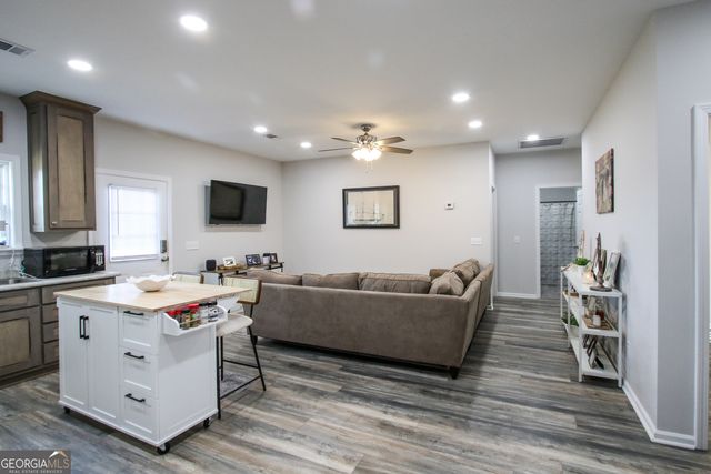 11769 Henry Street, Claxton, GA 30417