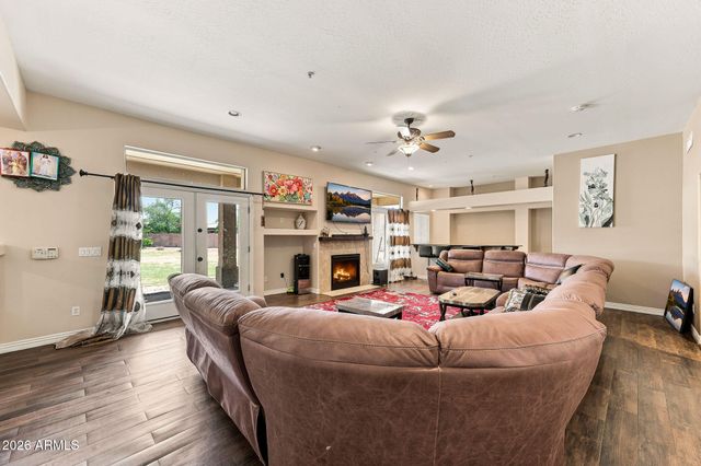 7910 W BRIDEN Lane, Peoria, AZ 85383