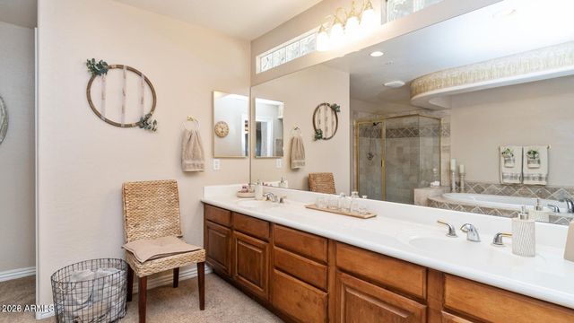 7910 W BRIDEN Lane, Peoria, AZ 85383