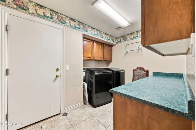 7910 W BRIDEN Lane, Peoria, AZ 85383
