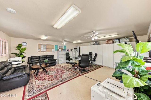 7910 W BRIDEN Lane, Peoria, AZ 85383