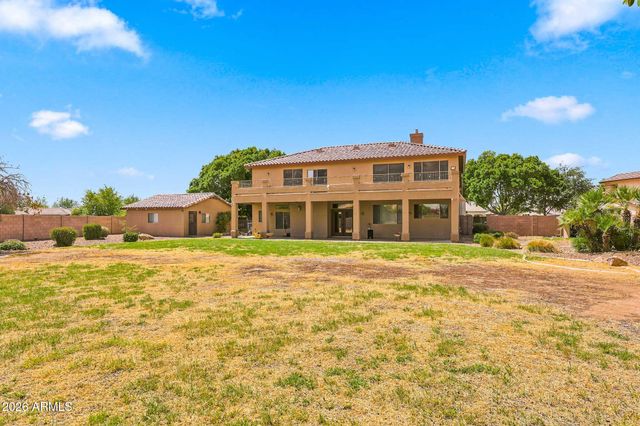 7910 W BRIDEN Lane, Peoria, AZ 85383