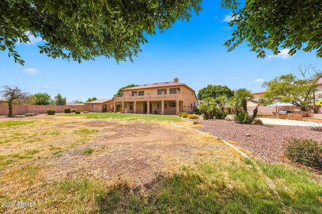 7910 W BRIDEN Lane, Peoria, AZ 85383