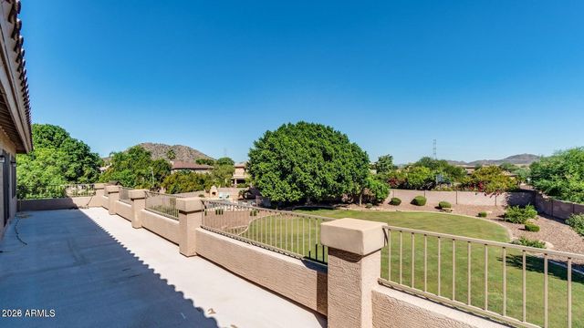 7910 W BRIDEN Lane, Peoria, AZ 85383