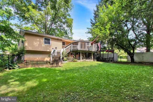 5 MICHELE CT, Reading, PA 19606