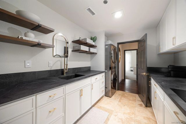 3044 Casmeg Way, Jamul, CA 91935