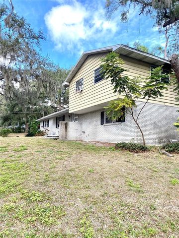 8301 N RIVER OAKS COURT, Tampa, FL 33617