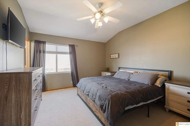 5928 S 186 Avenue, Omaha, NE 68135