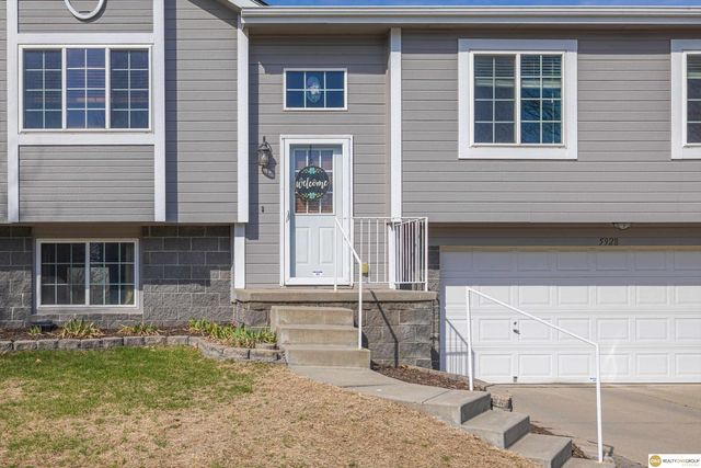 5928 S 186 Avenue, Omaha, NE 68135