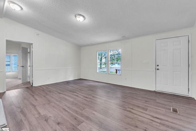 23 Blassingame Road, Greenville, SC 29605