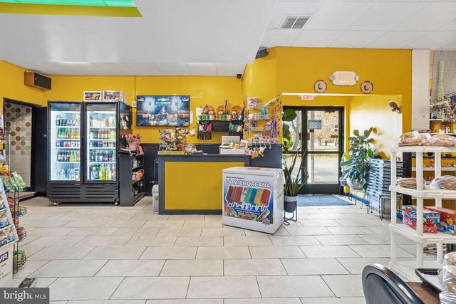 363 WHEAT RD, Vineland, NJ 08360