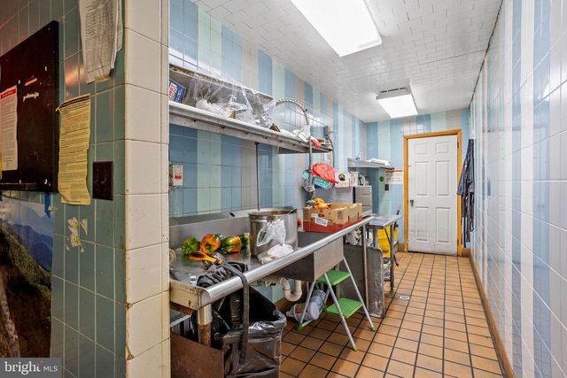 363 WHEAT RD, Vineland, NJ 08360