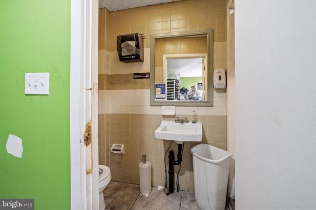 363 WHEAT RD, Vineland, NJ 08360