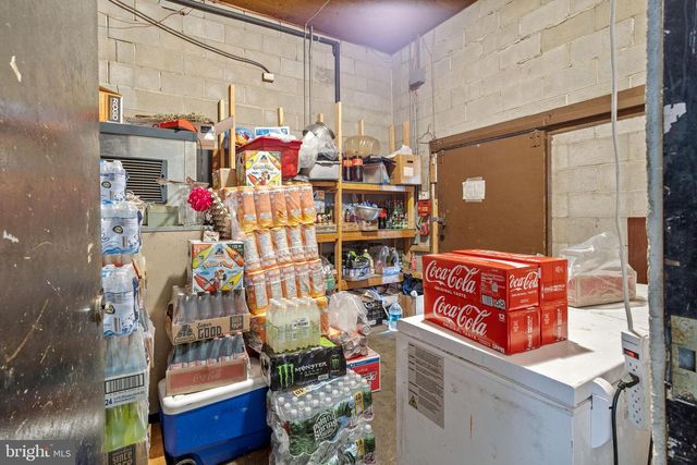 363 WHEAT RD, Vineland, NJ 08360